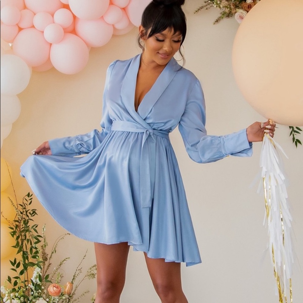 POWDER BLUE MATERNITY BELTED WRAP MINI DRESS US2